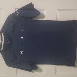 Nike Men Small Navy Blue Drifit Tshirt